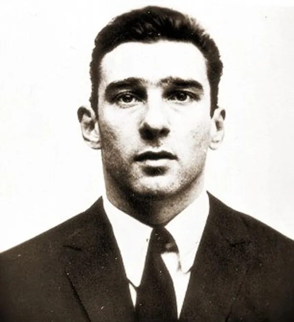 Reggie Kray notorious London gangster — Great Bookie Robbery, Melbourne 1976 crime gangs